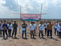 Kemenhut Gencarkan Rehabilitasi Mangrove M4CR Di Riau