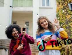 Privasi di TikTok : Apa yang Perlu Anda Ketahui dan Tips Melindungi Data Pribadi