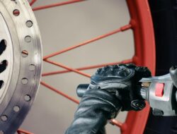 Cara Merawat Rem Motor Agar Tetap Optimal Dan Aman