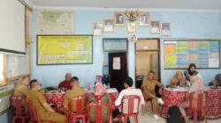 Tim Monev Kecamatan Teluk Pandan Laksanakan Monitoring dan Evaluasi Dana Desa Tahap II di Desa Batu Menyan