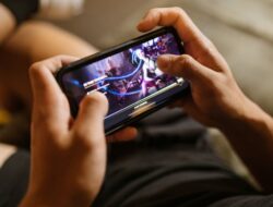 6 Dampak Buruk bagi Psikologi Anak Yang Bermain Game Menggunakan Cheat