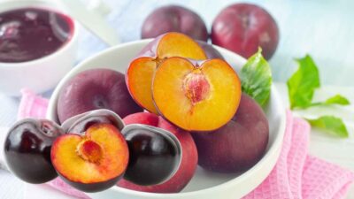 10 Manfaat Buah Plum Untuk Kesehatan Yang Menakjubkan