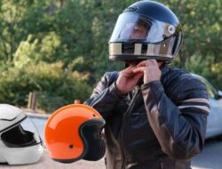 Ini Cara Memilih Helm Yang Nyaman Dan Aman Untuk Berkendara