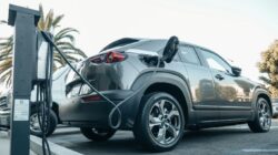 Ini Tips Memilih Mobil Listrik Bagi Yang Ingin Berkendara Dengan EV