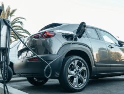 Ini Tips Memilih Mobil Listrik Bagi Yang Ingin Berkendara Dengan EV