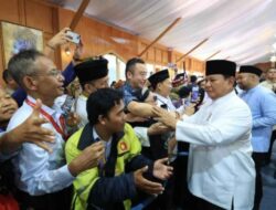 Cerita Haru Ojol di Hari Raya, Bisa Masuk Istana hingga Jumpa Presiden Prabowo