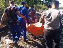 Polres Tanggamus Evakuasi Mayat Pria Tanpa Identitas di Pantai Kota Agung Timur