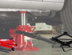 Ini Tips Memilih Dongkrak Mobil yang Tepat untuk Kondisi Darurat