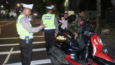 Polres Metro Jakarta Barat Gelar Razia dan Patroli Mobile, Satu Orang Diduga Bawa Sabu Diamankan