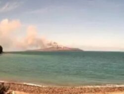 Gunung Anak Krakatau Erupsi Naik Dari Level II Menjadi Level III Siaga