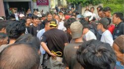 Diduga Terlibat Curanmor, Seorang Pria Dievakuasi Polisi dari Kerumunan Warga di Kalianda